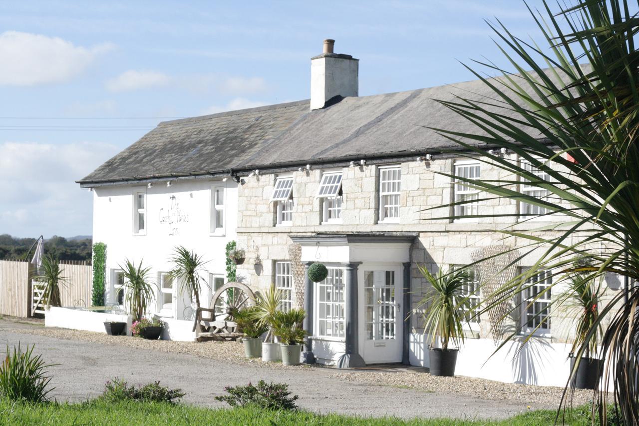 Coach And Horses Inn Пензанс Екстериор снимка