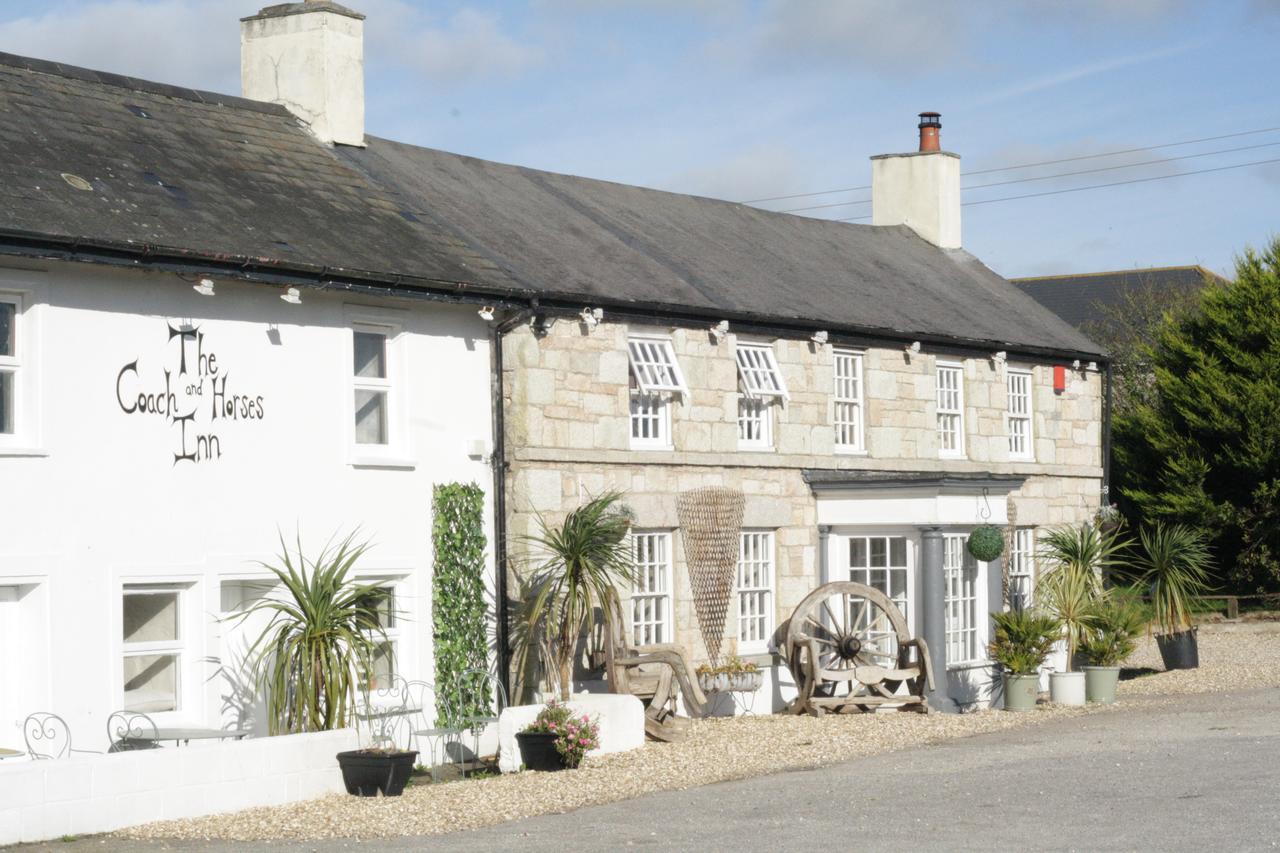 Coach And Horses Inn Пензанс Екстериор снимка